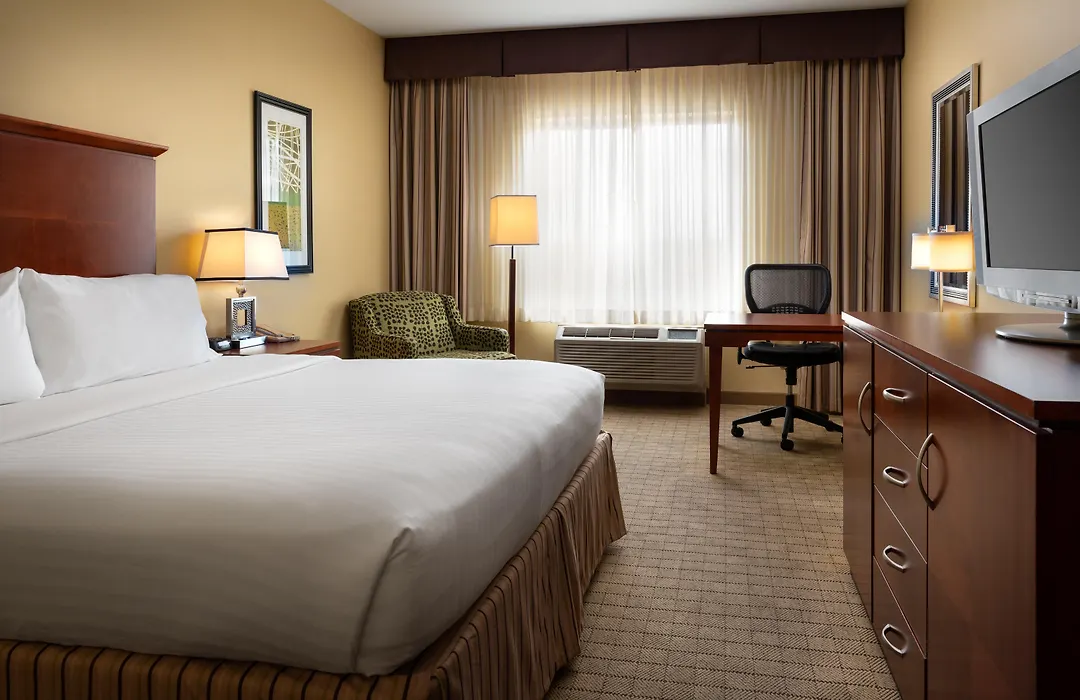 Holiday Inn Express & Suites Denver Airport By Ihg-1